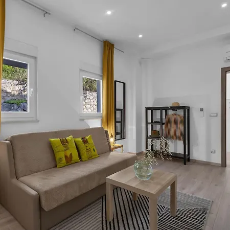 Luxury Mae In Makarska, Pool And Gym * Makarska