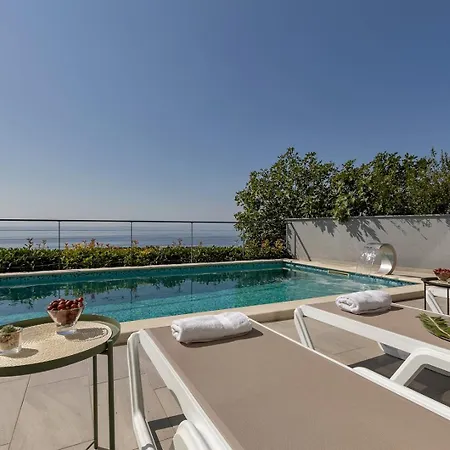 Luxury Mae In Makarska, Pool And Gym