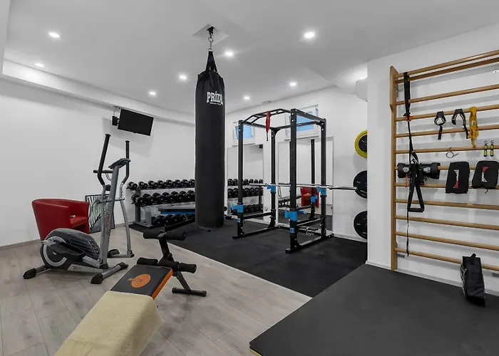 Luxury Mae In Makarska, Pool And Gym *