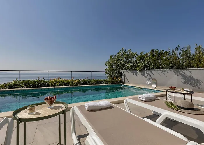 Luxury Mae In Makarska, Pool And Gym