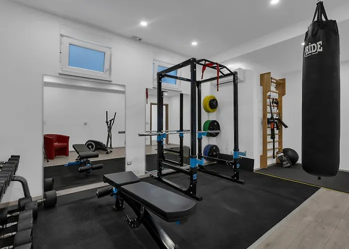 Luxury Mae In Makarska, Pool And Gym Вілла Макарська