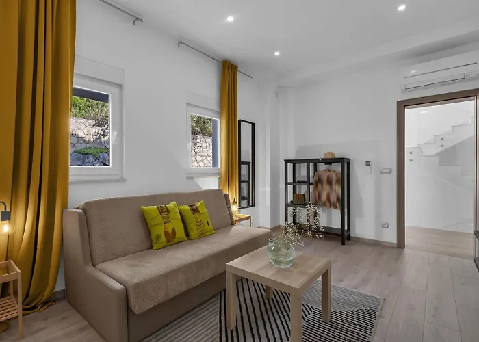 Luxury Mae In Makarska, Pool And Gym * Макарська