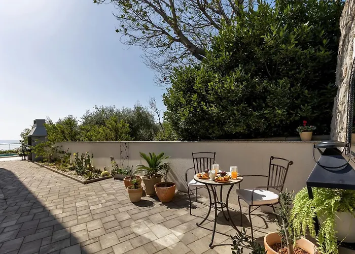 Luxury Mae In Makarska, Pool And Gym